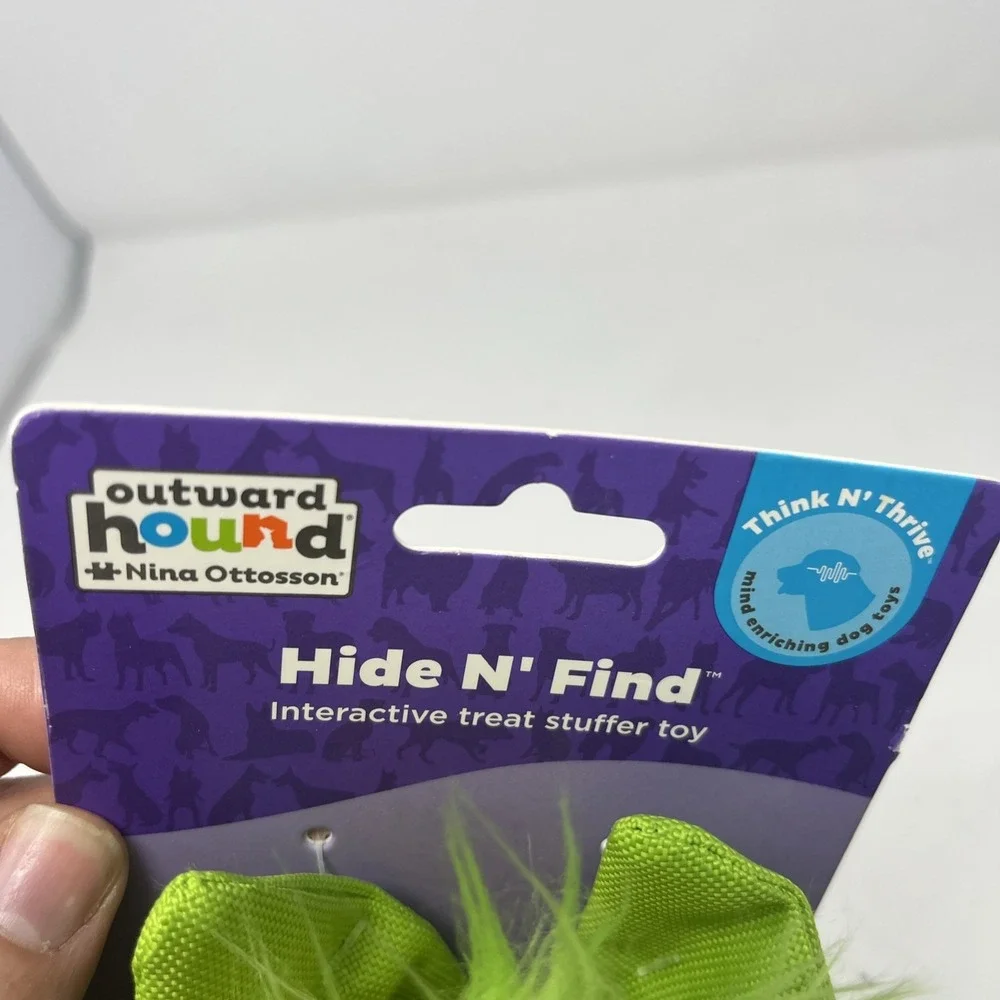 Dog Enrichment Ear of Corn Toy, Hide N' Find, Outward Hound by Nina Ottosson-NEW